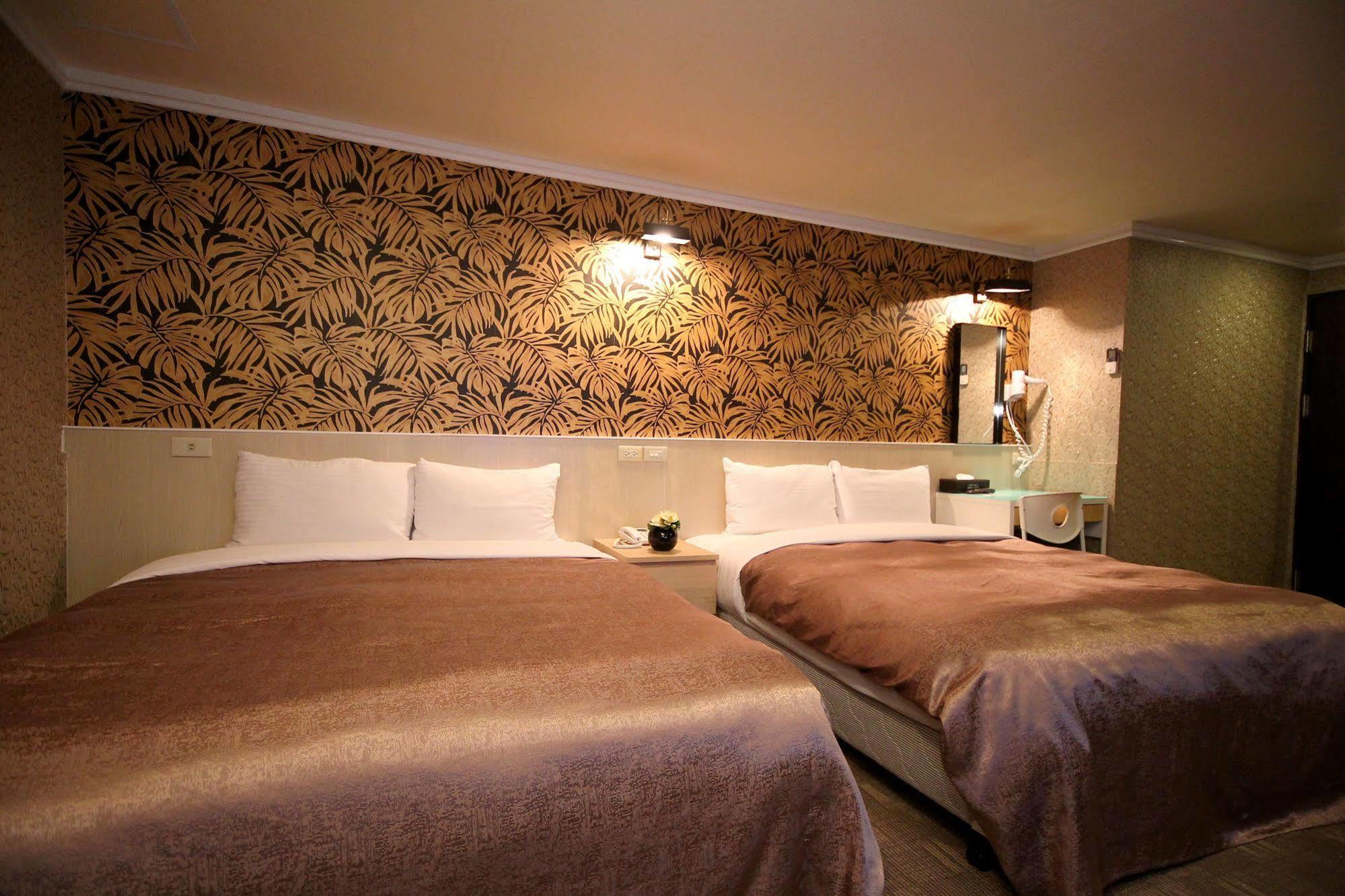 Ximen Hotel Taipei Exterior photo